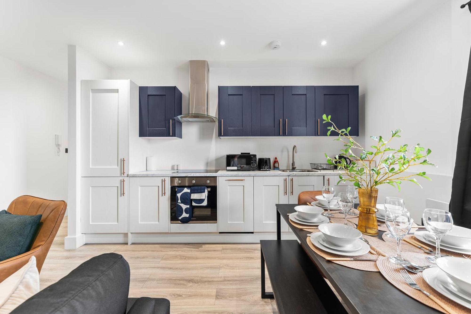 Stylish Two-Bedroom Flat In NWI Dış mekan fotoğraf